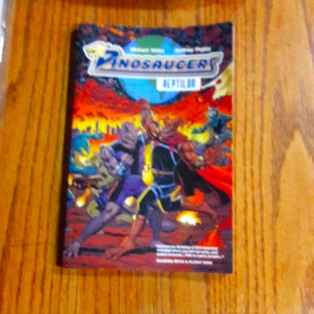 Dinosaucers Vol. 1: Reptilon Comic